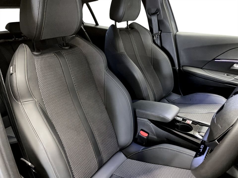 Used Peugeot 2008 2025 for sale - 77422107: Photo 11