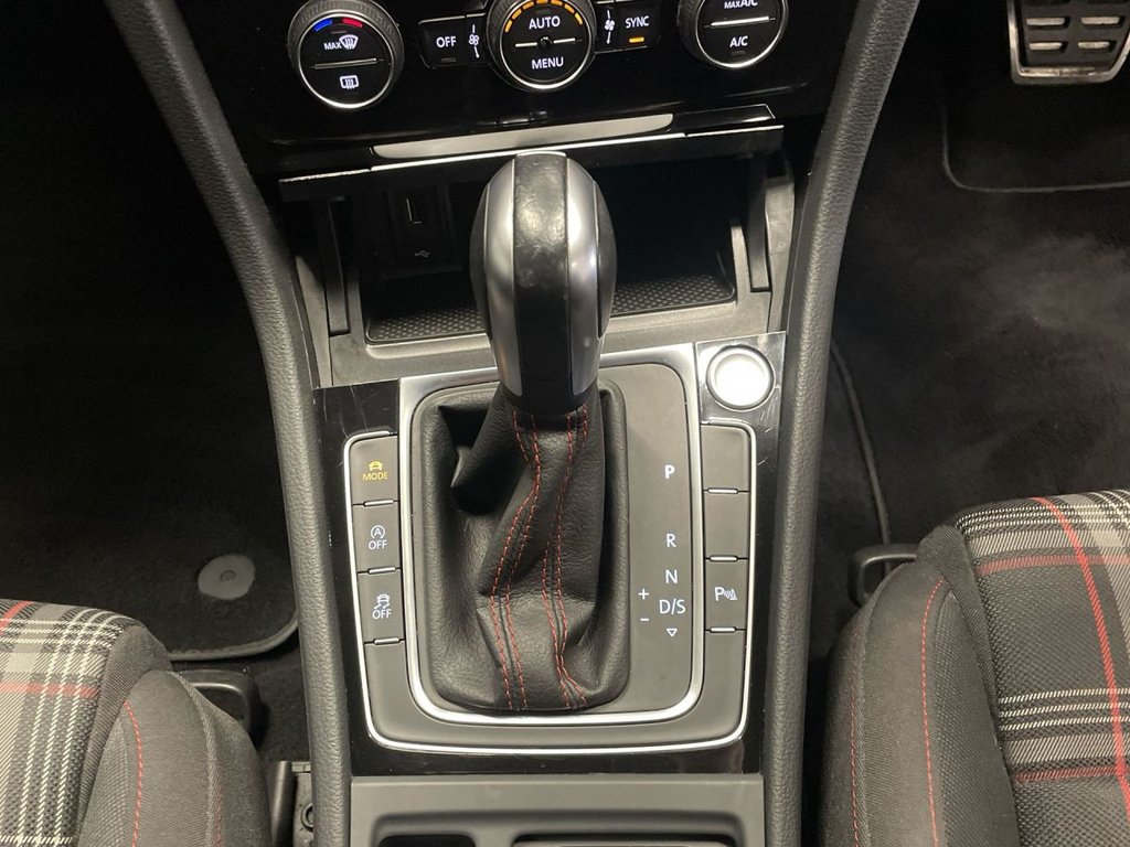 Used Volkswagen Golf 2019 for sale - 76447087: Photo 20