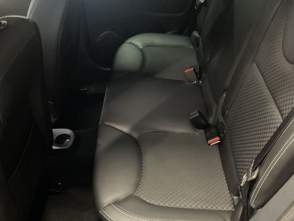 Used Renault Clio 2018 for sale - 76009529: Photo 18