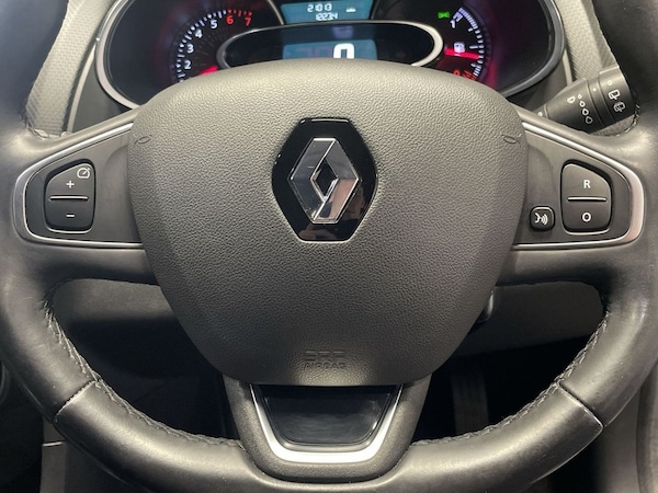 Used Renault Clio 2018 for sale - 76009529: Photo 21