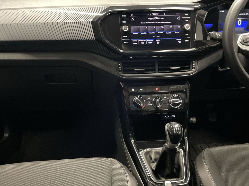 Used Volkswagen T-Cross 2022 for sale - 76154400: Photo 16