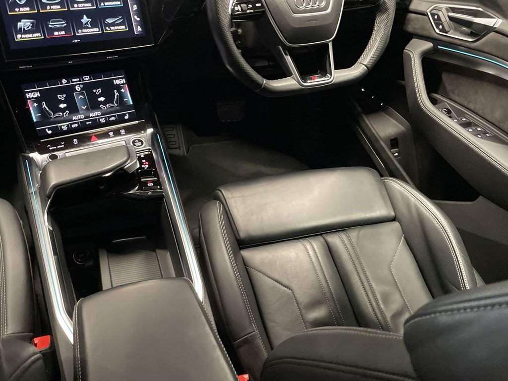 Used Audi e-tron 2021 for sale - 76132823: Photo 15