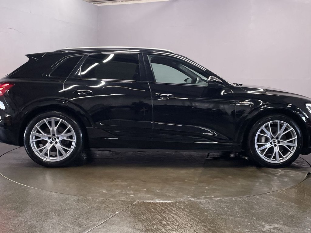 Used Audi e-tron 2021 for sale - 76132823: Photo 9