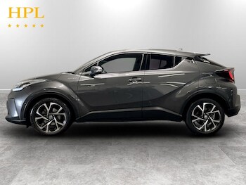 Used Toyota C-HR 2021 for sale - 78590568: Photo