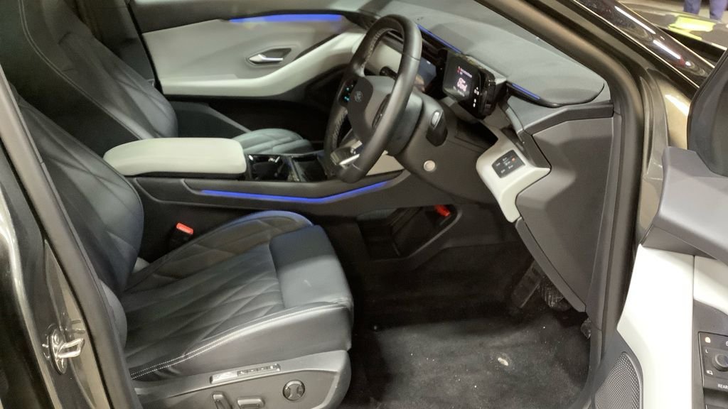 Used Ford Explorer 2024 for sale - 77520746: Photo 9