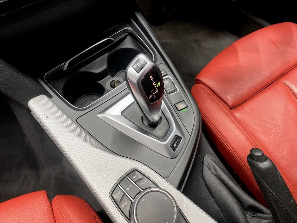 Used BMW 3 Series 2018 for sale - 77905219: Photo 17