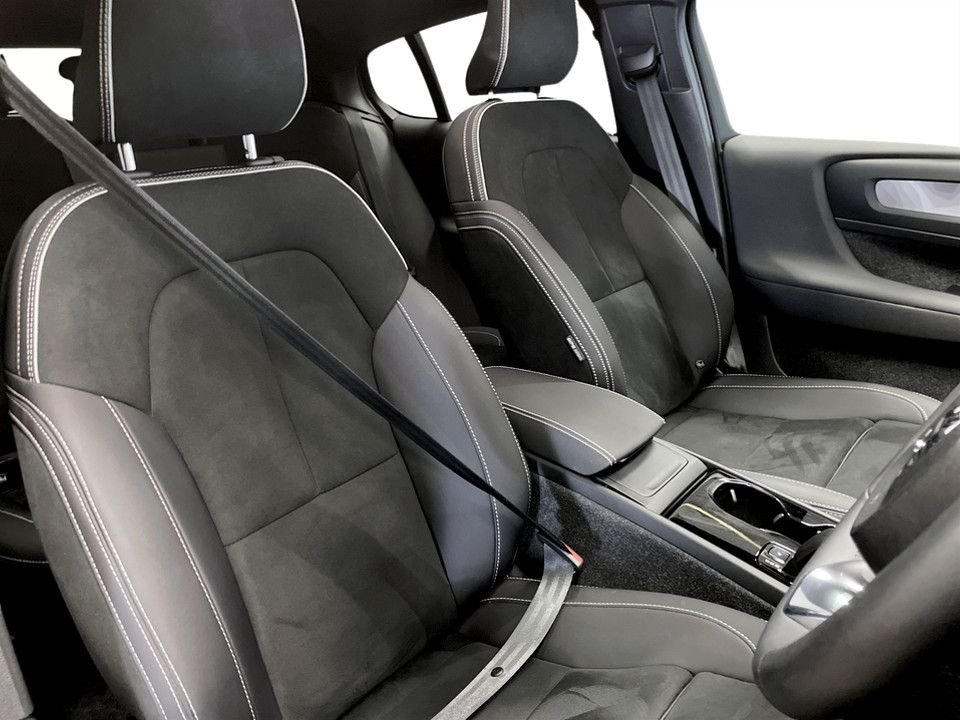 Used Volvo C40 2023 for sale - 78044515: Photo 11