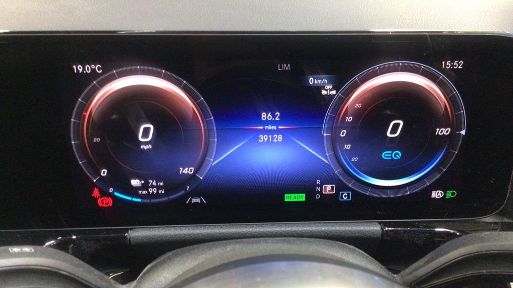 Used Mercedes-Benz EQA 2023 for sale - 76147381: Photo 10