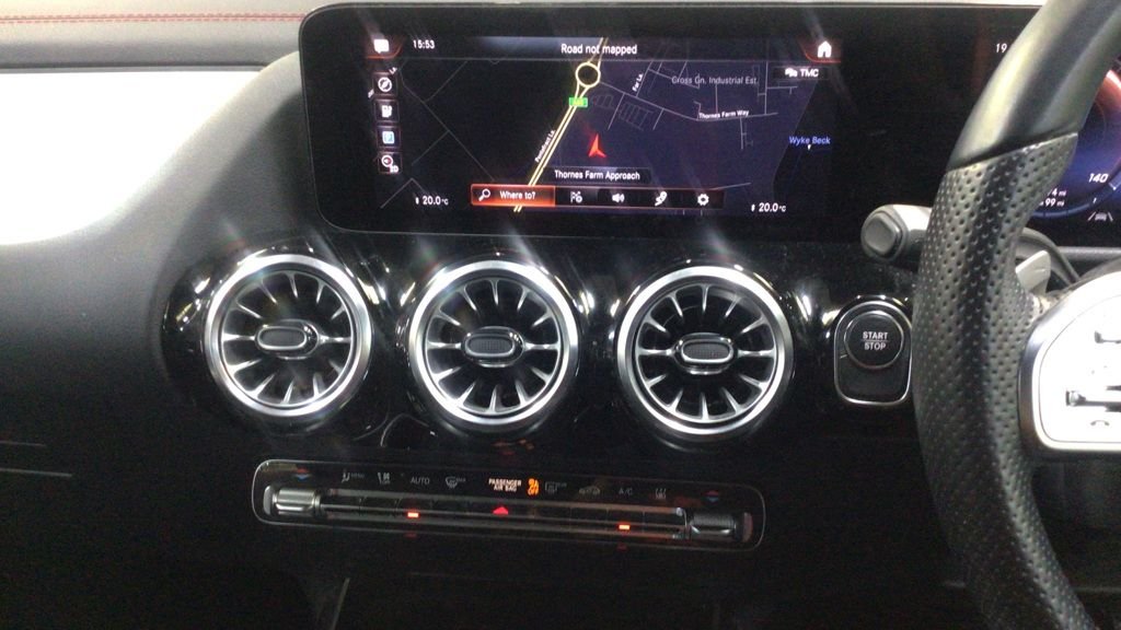 Used Mercedes-Benz EQA 2023 for sale - 76147381: Photo 11