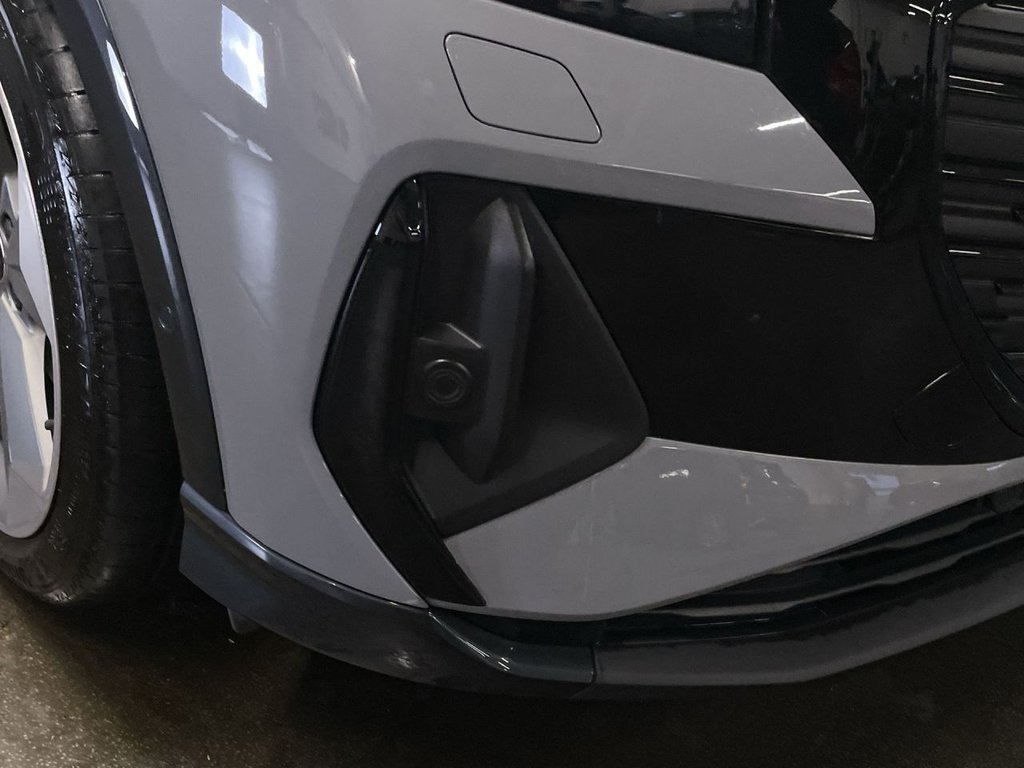 Used Audi Q4 e-tron 2024 for sale - 76454488: Photo 11