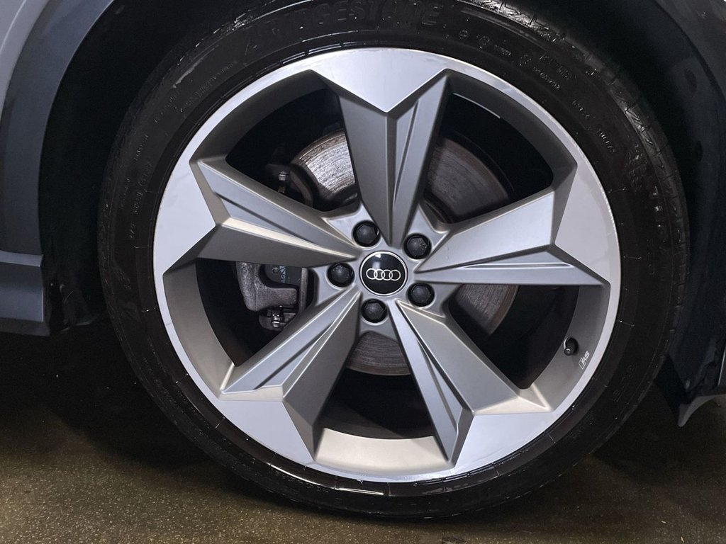 Used Audi Q4 e-tron 2024 for sale - 76454488: Photo 12