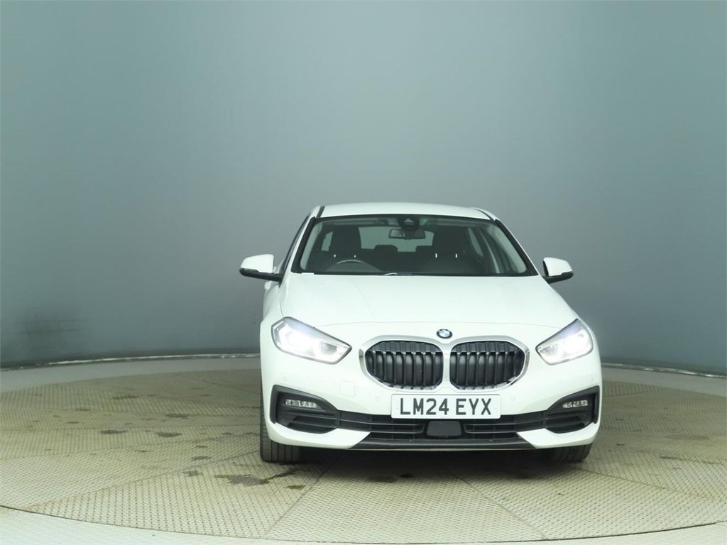 Used BMW 1 Series 2024 for sale - 76333357: Photo 3