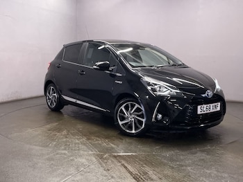 Used Toyota Yaris 2018 for sale - 76202949: Photo