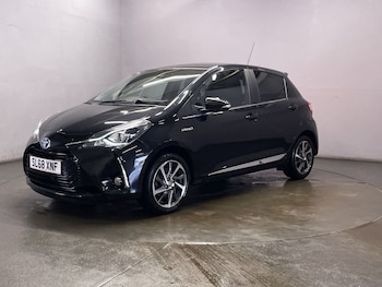 Used Toyota Yaris 2018 for sale - 76202949: Photo