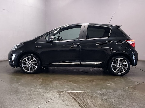 Used Toyota Yaris 2018 for sale - 76202949: Photo 5