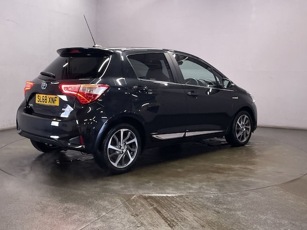 Used Toyota Yaris 2018 for sale - 76202949: Photo 8