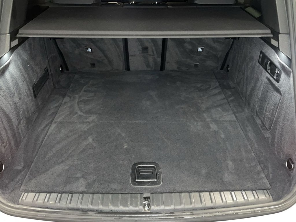 Used BMW iX 2022 for sale - 77187940: Photo 13