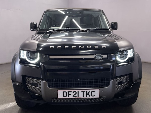 Used Land Rover Defender 90 2021 for sale - 76202920: Photo 10