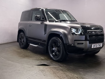 Used Land Rover Defender 90 2021 for sale - 76202920: Photo 2