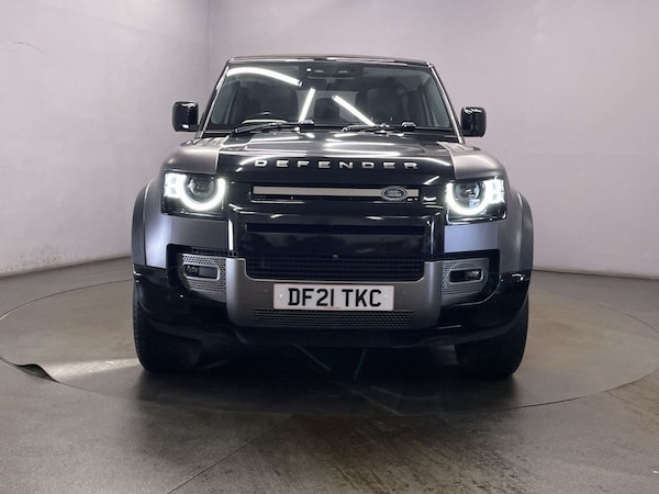 Used Land Rover Defender 90 2021 for sale - 76202920: Photo 3