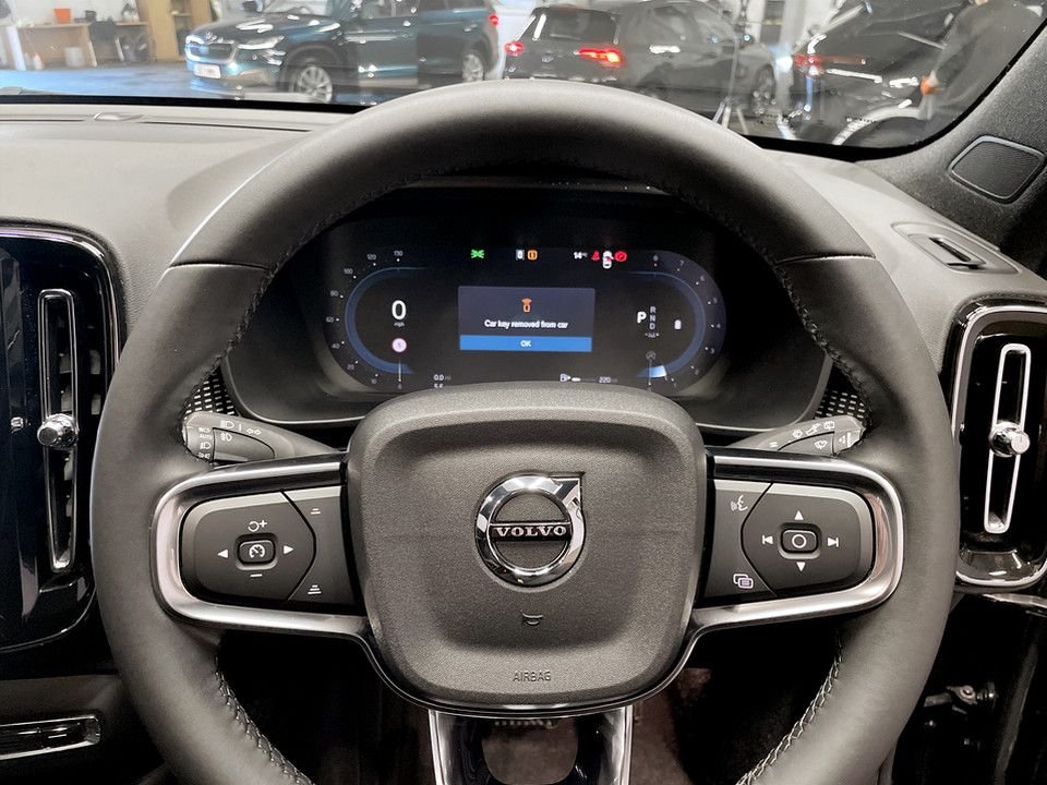 Used Volvo XC40 2025 for sale - 78180814: Photo 13