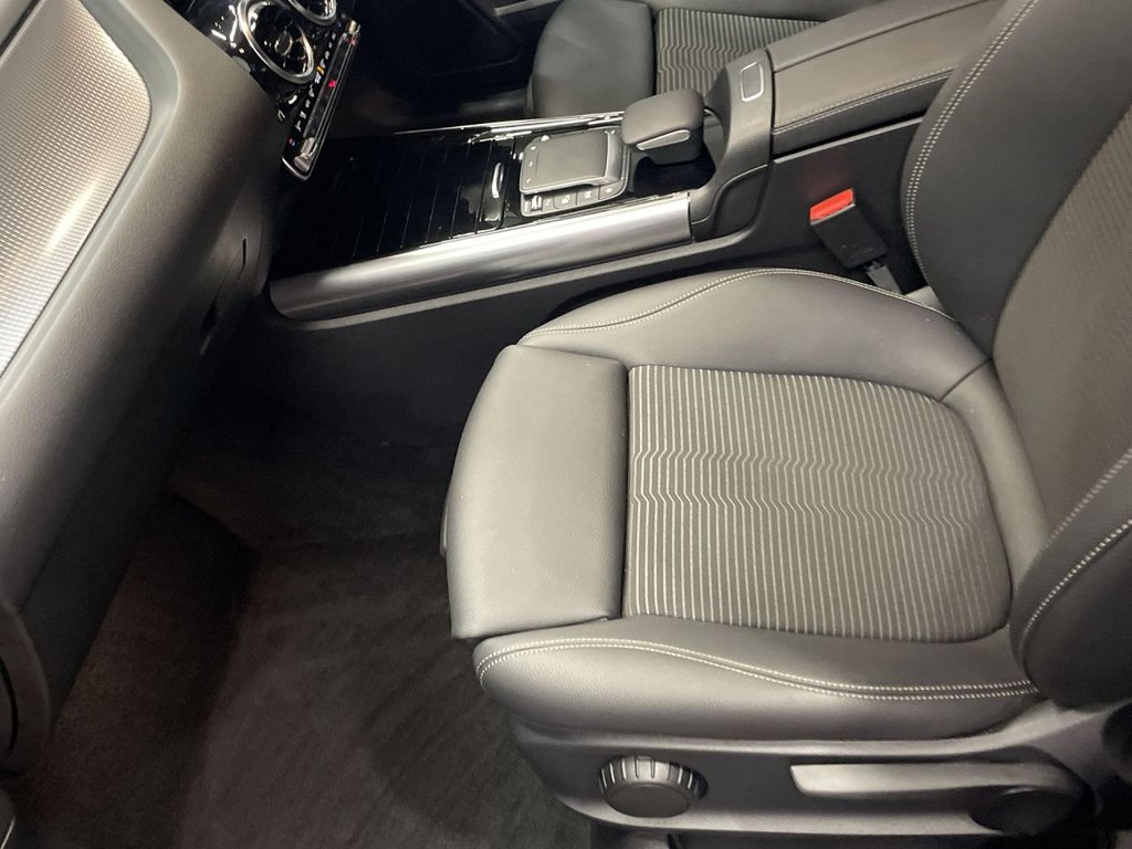 Used Mercedes-Benz GLA 2021 for sale - 76454142: Photo 17