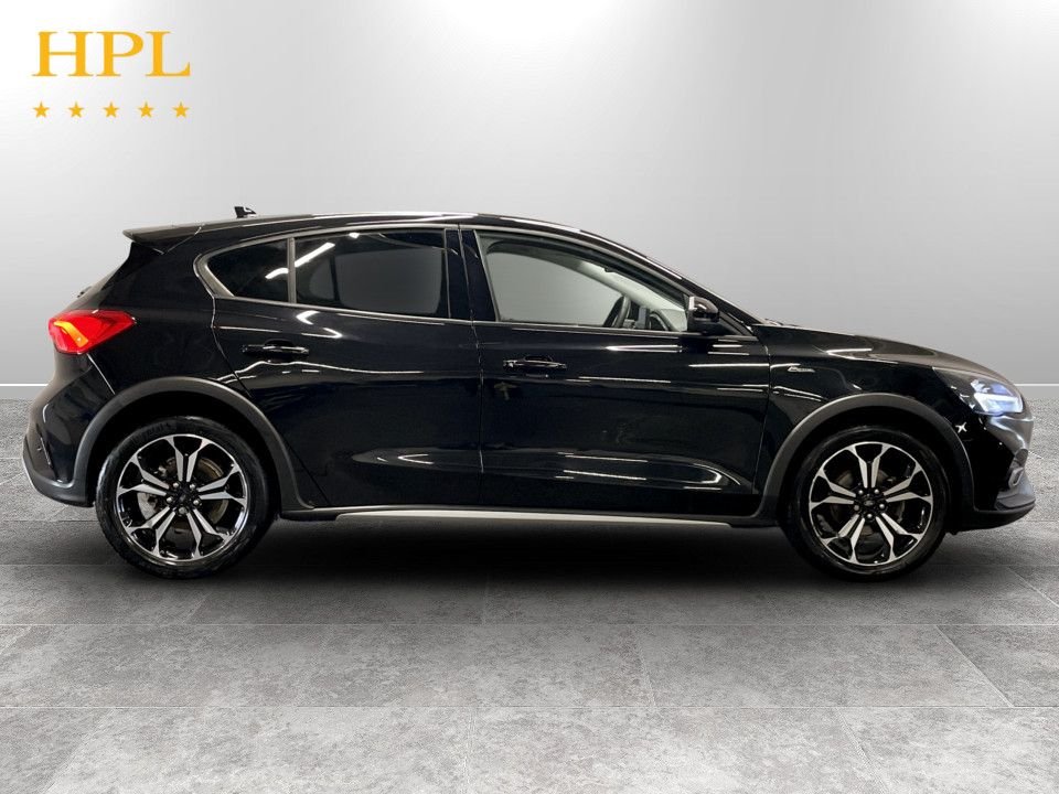 Used Ford Focus 2021 for sale - 77384242: Photo 8