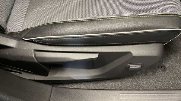 Used Renault Scenic E-Tech 2024 for sale - 74144320: Photo 24