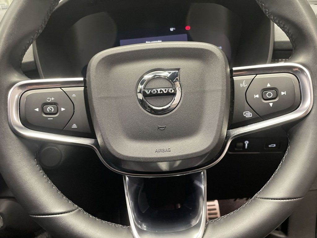 Used Volvo XC40 2021 for sale - 78061863: Photo 22