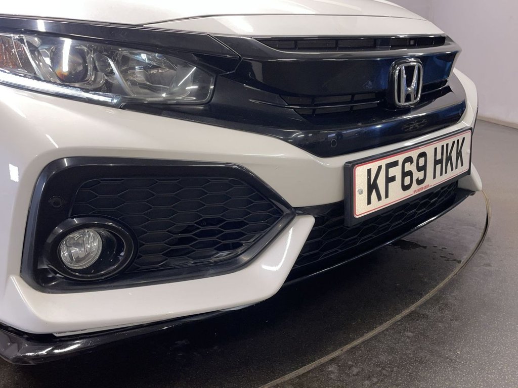 Used Honda Civic 2019 for sale - 77421935: Photo 11