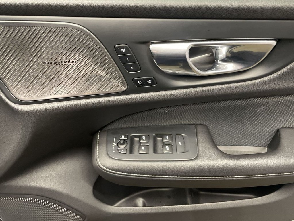 Used Volvo S60 2019 for sale - 76623312: Photo 25