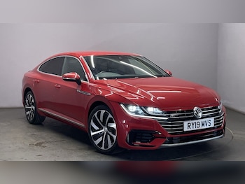 2019 (19) - 2.0 TDI R-Line Fastback 5dr Diesel Manual Euro 6 (s/s) (150 ps)