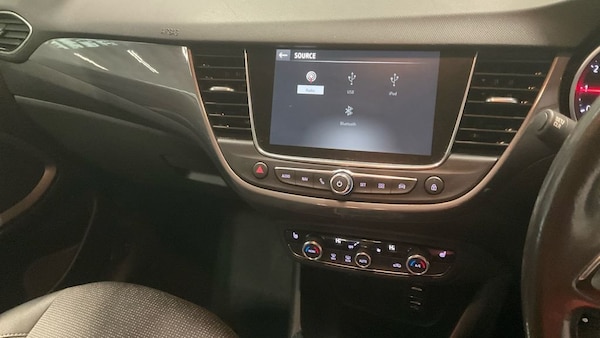 Used Vauxhall Crossland 2022 for sale - 76291936: Photo 11
