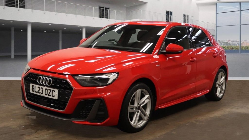 Used Audi A1 2023 for sale - 76604456: Photo 2