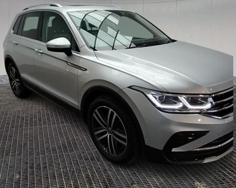 Used Volkswagen Tiguan 2021 for sale - 76445815: Photo 1