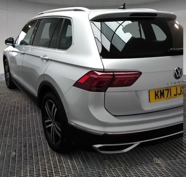 Used Volkswagen Tiguan 2021 for sale - 76445815: Photo 2