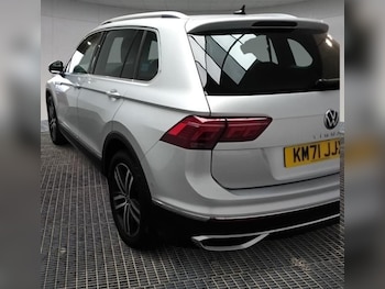 Used Volkswagen Tiguan 2021 for sale - 76445815: Photo