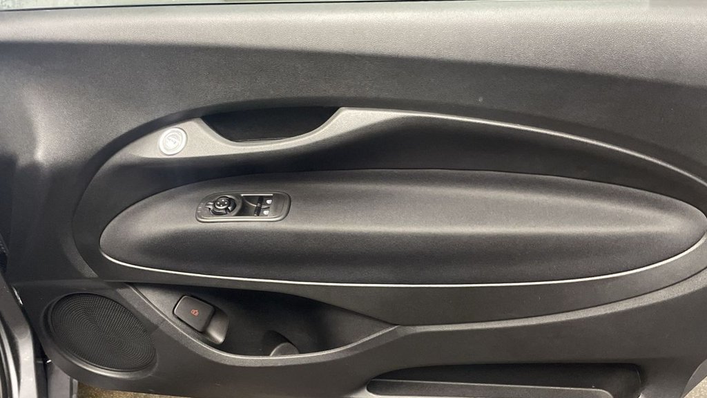 Used Fiat 500e C 2023 for sale - 75716545: Photo 25