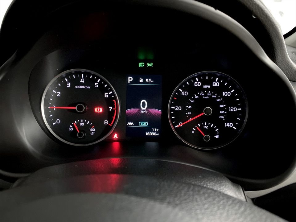 Used Kia Stonic 2021 for sale - 77806315: Photo 14