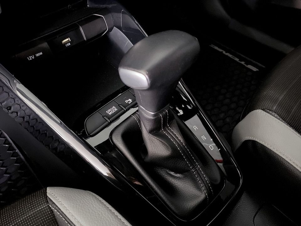 Used Kia Stonic 2021 for sale - 77806315: Photo 17