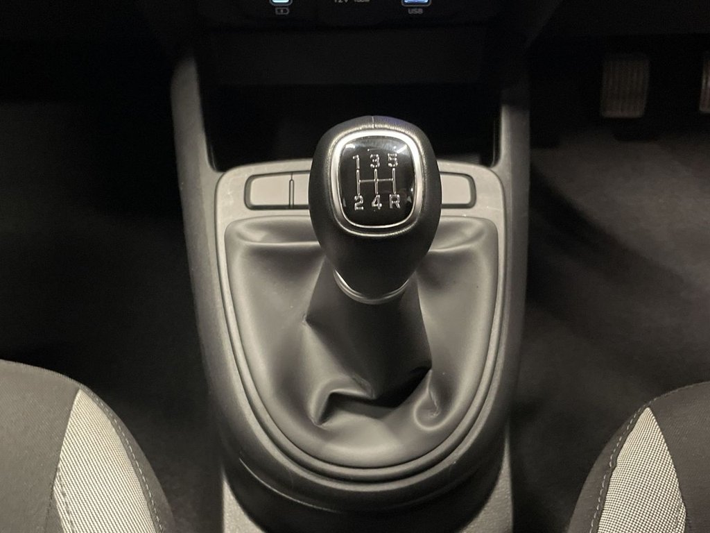 Used Hyundai i10 2024 for sale - 76900303: Photo 19