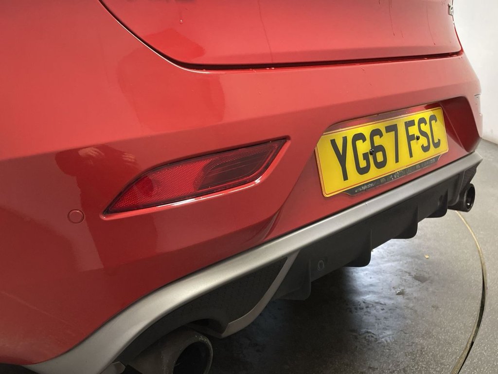 Used Volvo V40 2017 for sale - 76132352: Photo 14