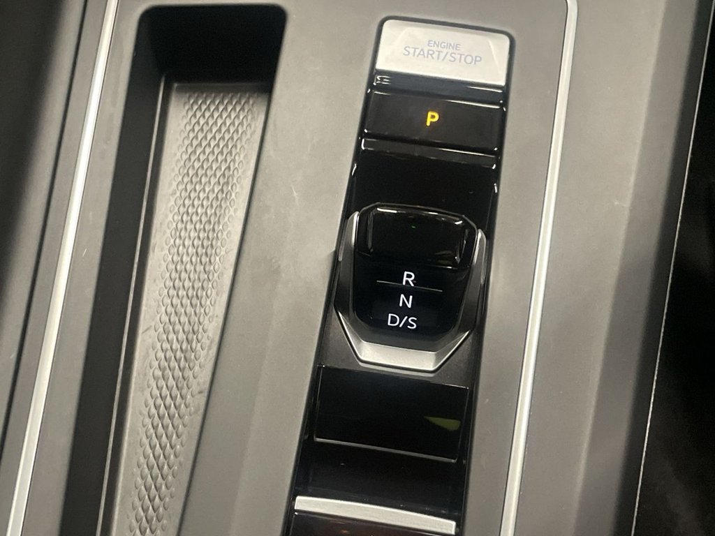 Used Volkswagen Golf 2020 for sale - 76410392: Photo 20