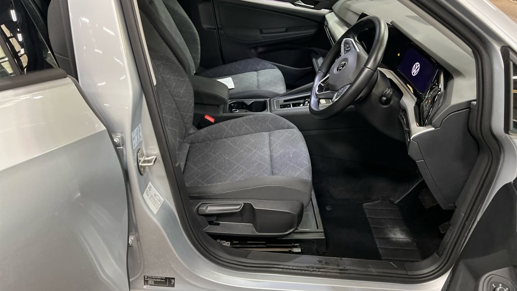 Used Volkswagen Golf 2020 for sale - 76410392: Photo 9