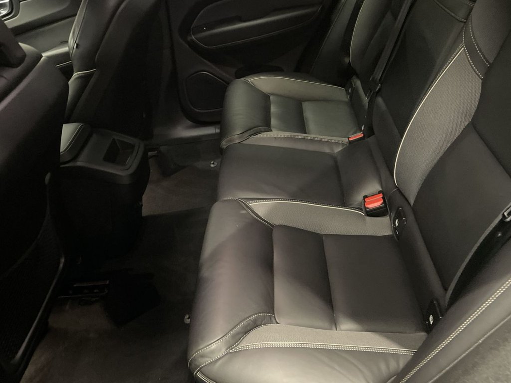 Used Volvo XC60 2019 for sale - 77193429: Photo 25