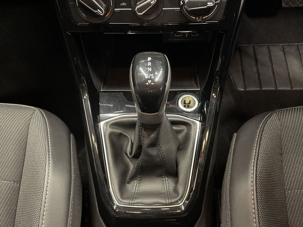 Used Volkswagen T-Cross 2023 for sale - 76236103: Photo 19