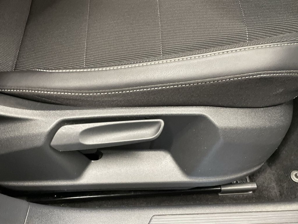 Used Volkswagen T-Cross 2023 for sale - 76236103: Photo 22
