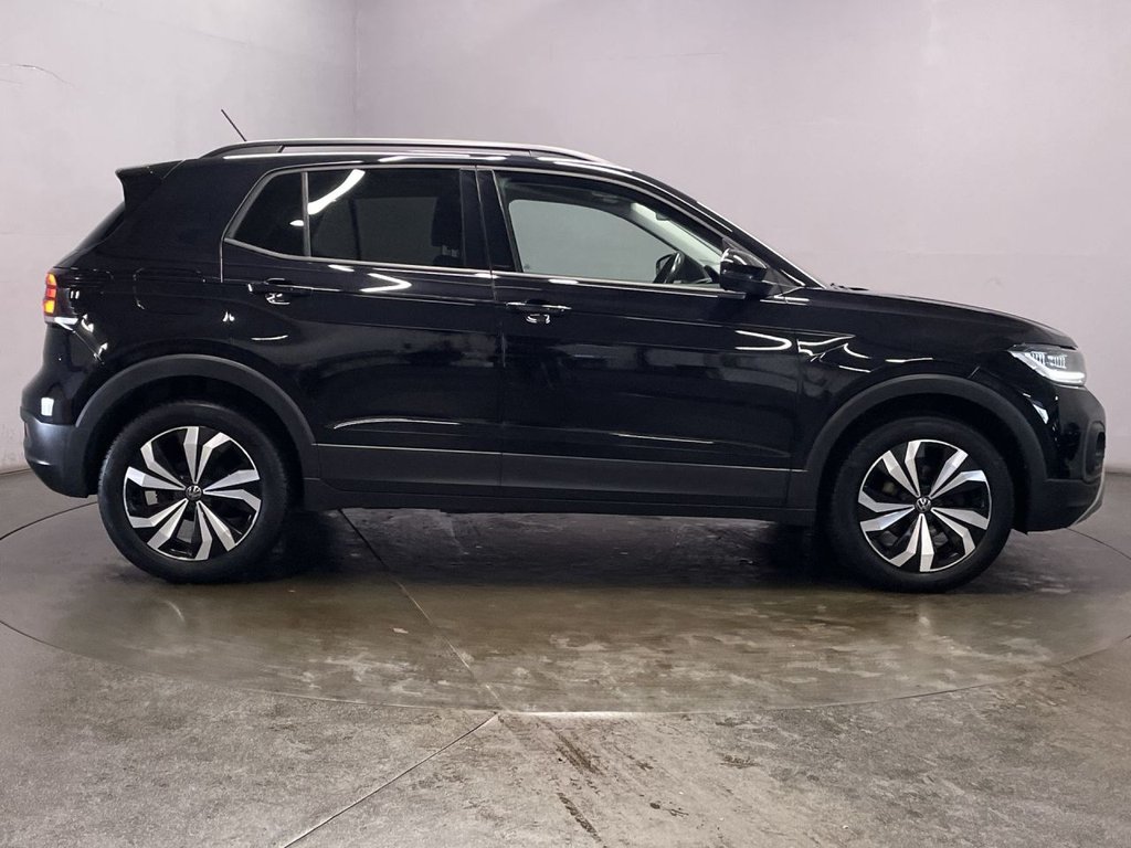 Used Volkswagen T-Cross 2023 for sale - 76236103: Photo 9