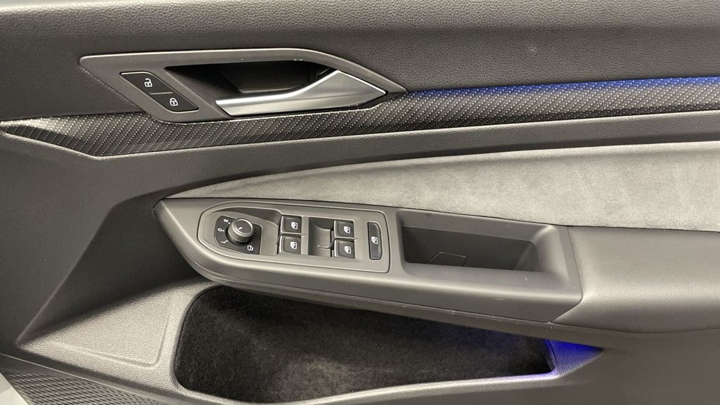 Used Volkswagen Golf 2023 for sale - 77110740: Photo 24