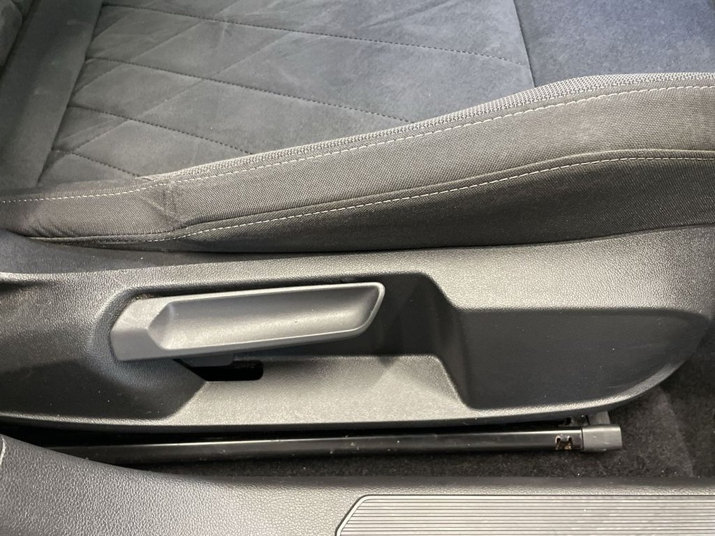 Used Volkswagen Golf 2021 for sale - 76655010: Photo 23